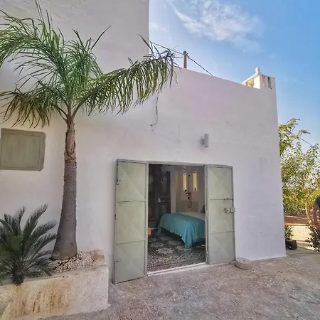 La Cabane Sea View Holiday Ostuni