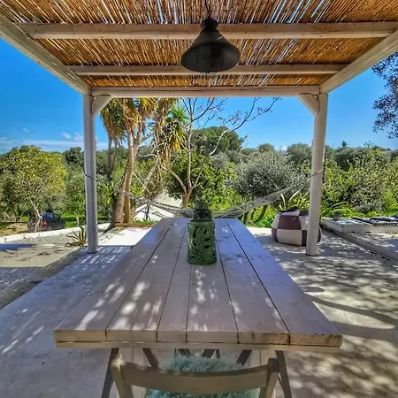 La Cabane Sea View Holiday